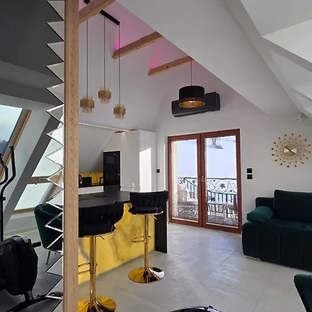 Urocze Gniazdko Pod Tatrami Appartamento *